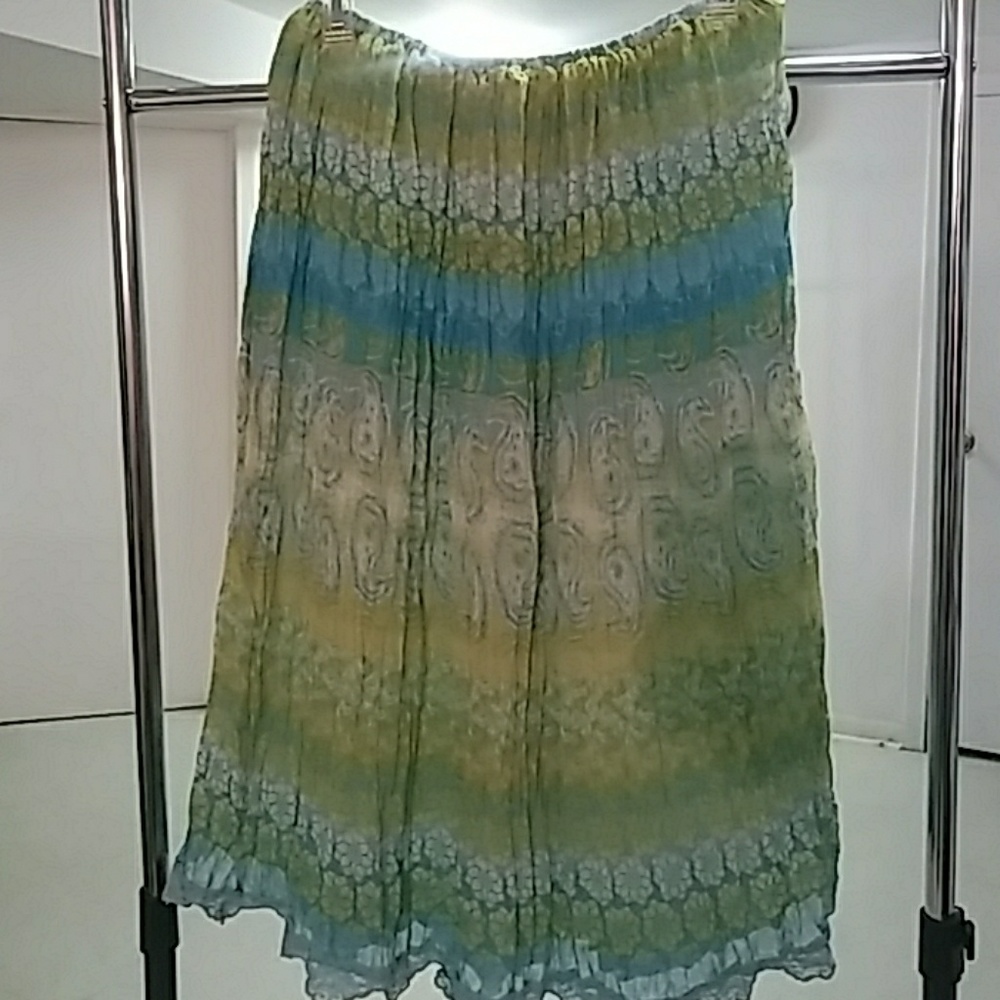Knee Lengthed Skirt